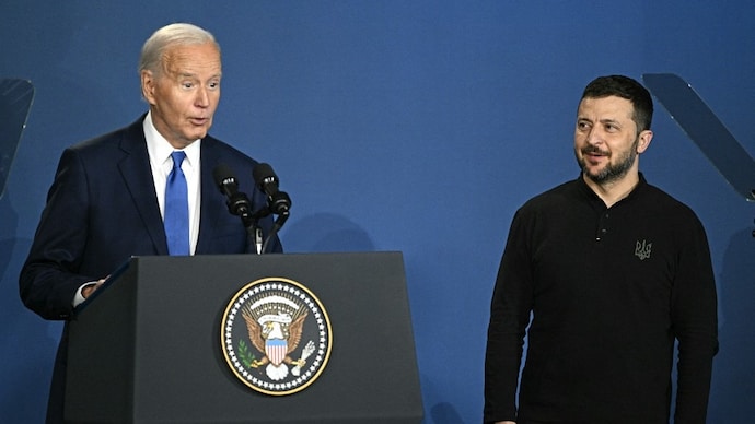 Biden Introduces Ukraines